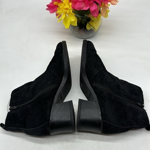 Leathercraft Black suede square tow ankle boots Size 9 BAB4795A - Picture 6 of 13